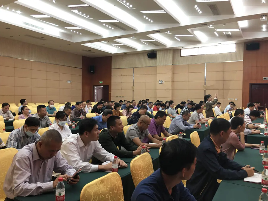 Hainan Provincial Department of Agriculture and Rural Affairs holds foreign language training courses